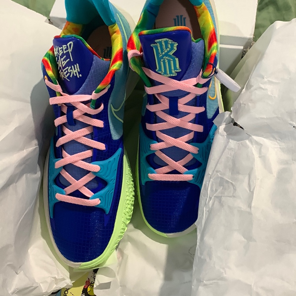 Kyrie 4 low “Keep Sue Fresh” NWT size 15